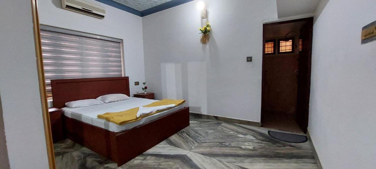 Jinan Palace Guest House Jinan Palace Guest House 니둠바서리 외부 사진